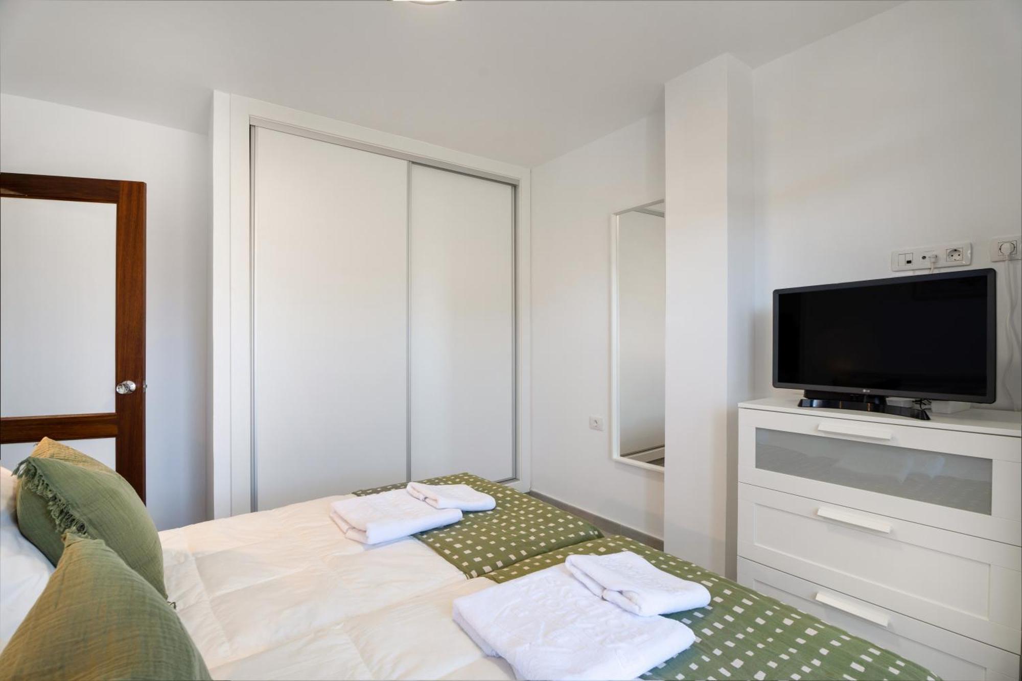 Apto Shasha Los Cristianos By Paramount Holidays Arona  Extérieur photo